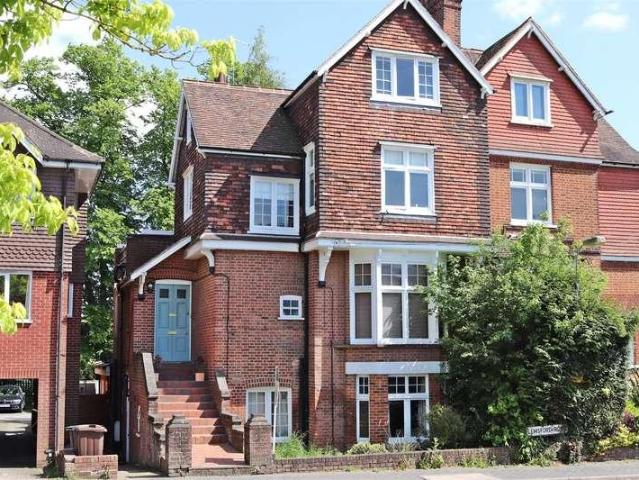 Apartment for rent in St Albans, Five Acres