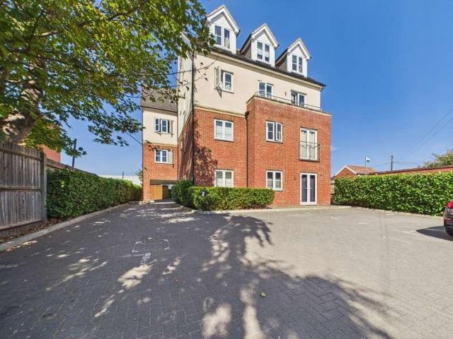 Apartment for rent in Reading