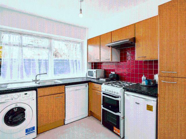 Apartment for rent in Homerton, Greater London
