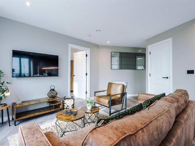 Apartment for rent in Hackbridge, Greater London