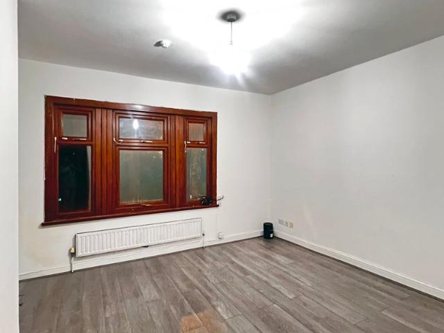 Apartment for rent in London Borough of Lewisham, Lower Sydenham
