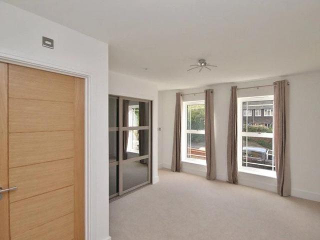 Apartment for rent in Charlotteville, Westborough