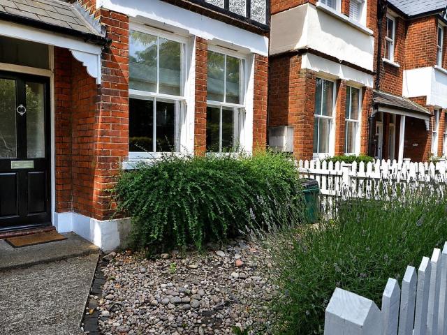 House for rent in Mortlake, Greater London