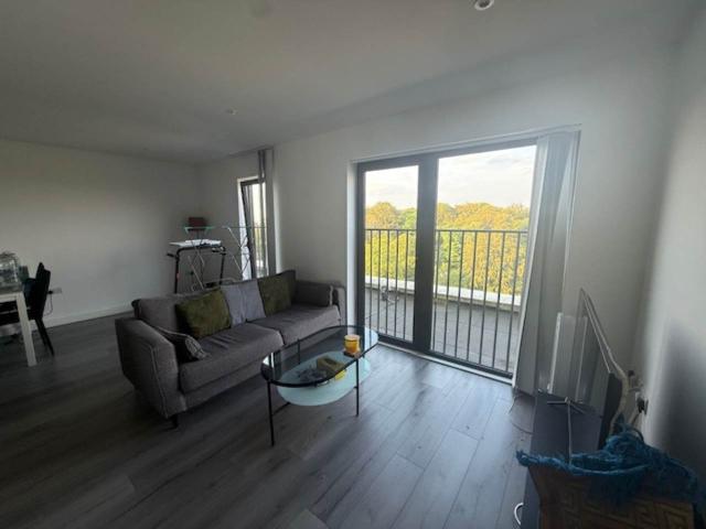 Apartment for rent in Cottingley, West Yorkshire