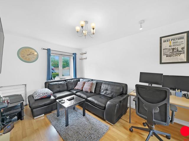 Apartment for rent in Purfleet, Essex