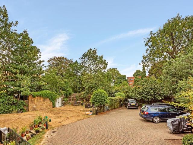 Apartment for rent in Putney, Greater London