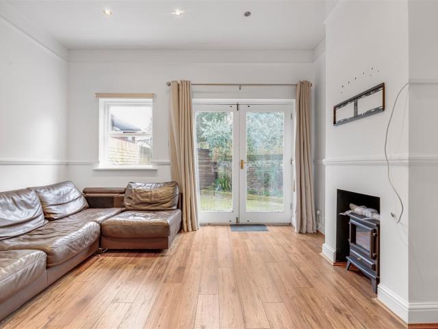 Apartment for rent in Kew, Greater London