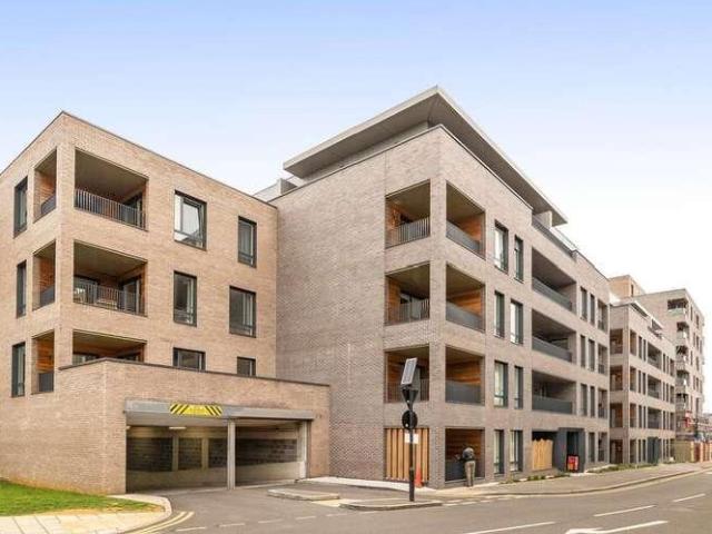 Apartment for rent in Colindale, London Borough of Brent