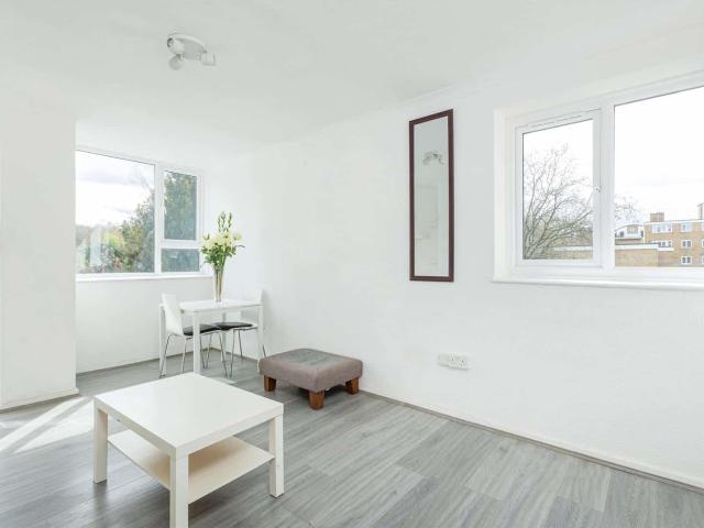 Apartment for rent in Putney, Greater London