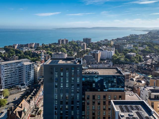 Apartment for rent in Lansdowne, Springbourne
