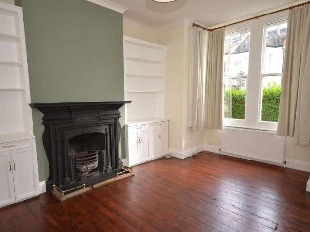 Apartment for rent in Cat Hill, Isle Of Man