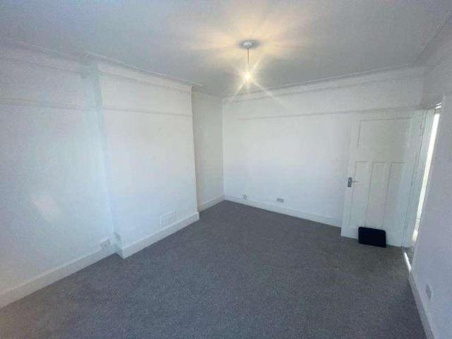 Apartment for rent in Wood Green, London Borough of Haringey