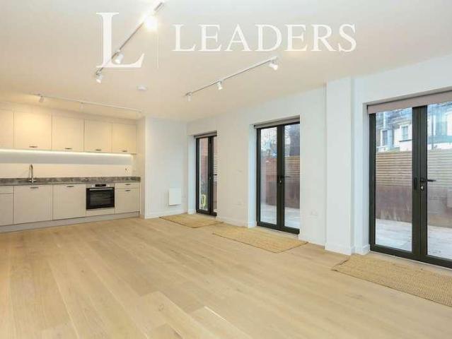 Apartment for rent in Lewisham, Hither Green
