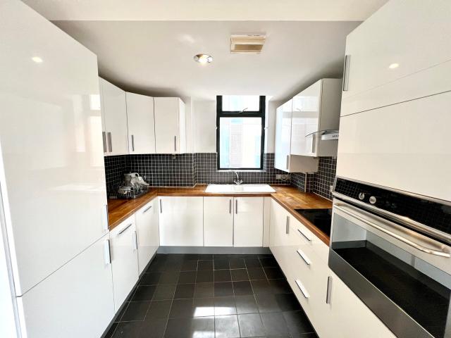 Apartment for rent in City Centre, Georgia