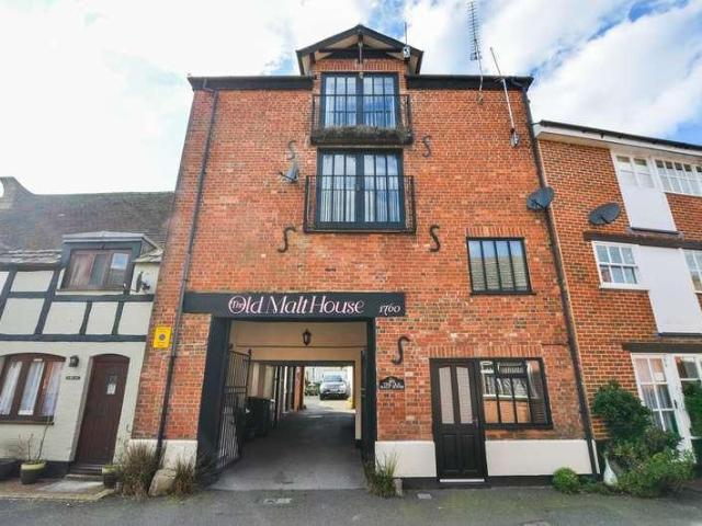 Apartment for rent in West Norwood, Rowlands