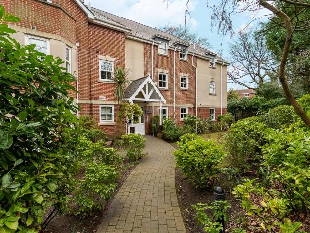 Apartment for rent in Winton, Bournemouth