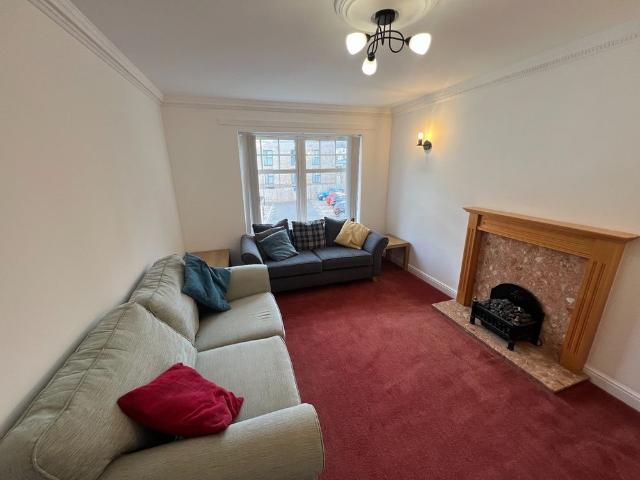 Apartment for rent in Mayfield, Newington