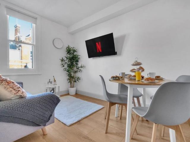 Apartment for rent in London Borough of Wandsworth, Greater London