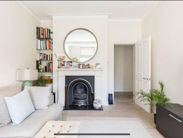 Apartment for rent in Fulham, Greater London