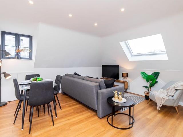 House for rent in The Polygon, City Of Southampton
