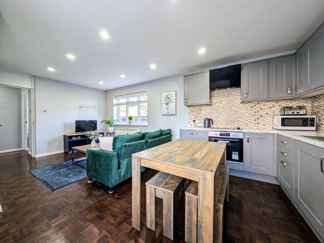 Apartment for rent in Somers Town, Isle Of Man