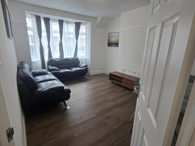 Apartment for rent in London Borough of Brent, Greater London