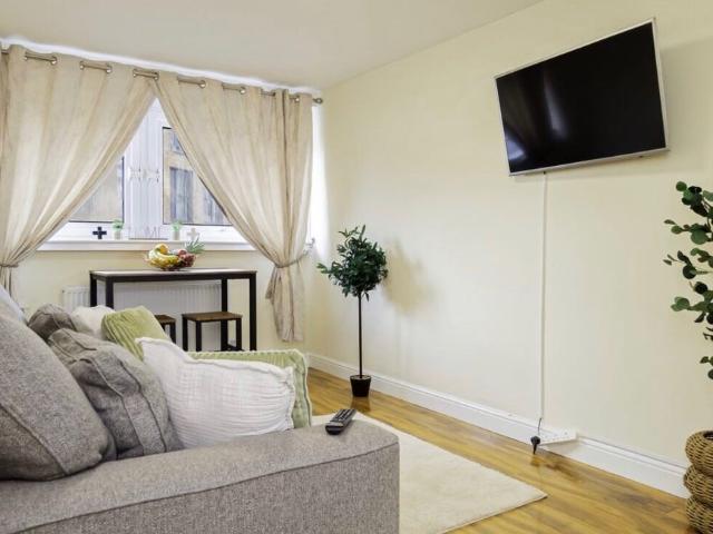 Apartment for rent in Park Central, Birmingham