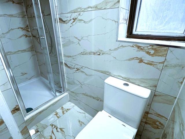 Apartment for rent in Plashet, Greater London