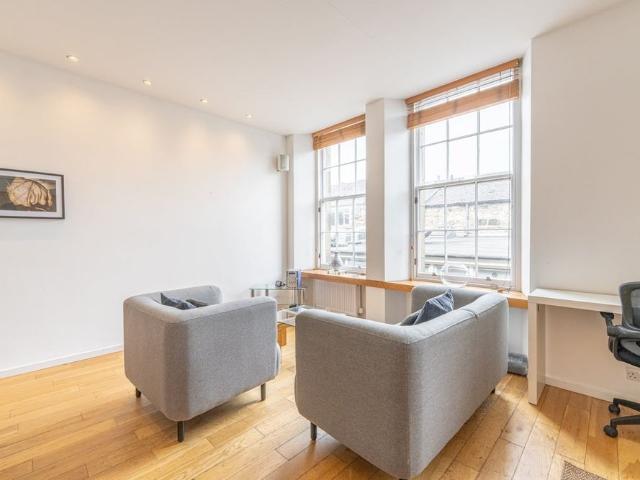Apartment for rent in New Town, Scotland