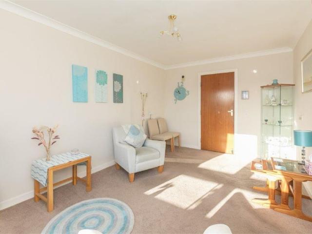 Apartment for rent in Merchiston, Scotland