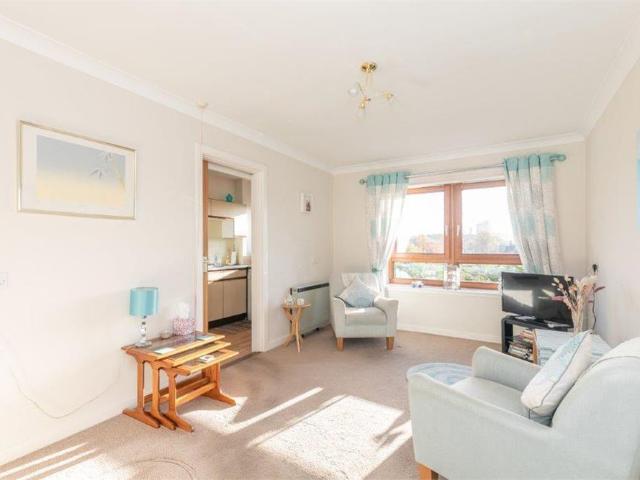 Apartment for rent in Merchiston, Scotland