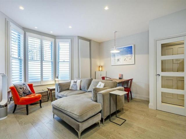 Apartment for rent in London Borough of Hammersmith and Fulham, Greater London