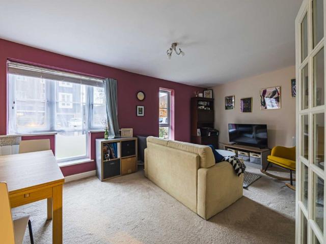 Apartment for rent in Pouchen End, Hertfordshire