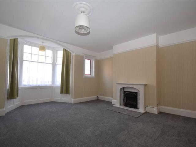 Apartment for rent in South Cliff, Kepwick