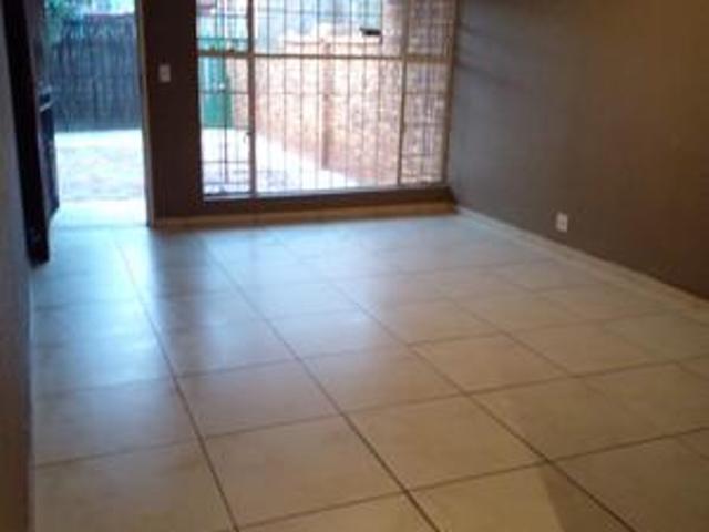 Townhouse for sale in Ekurhuleni, Gauteng