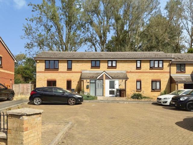 House for rent in Marks Gate, Greater London