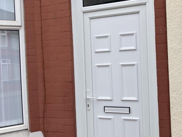 House for rent in Stanley, Calderstones