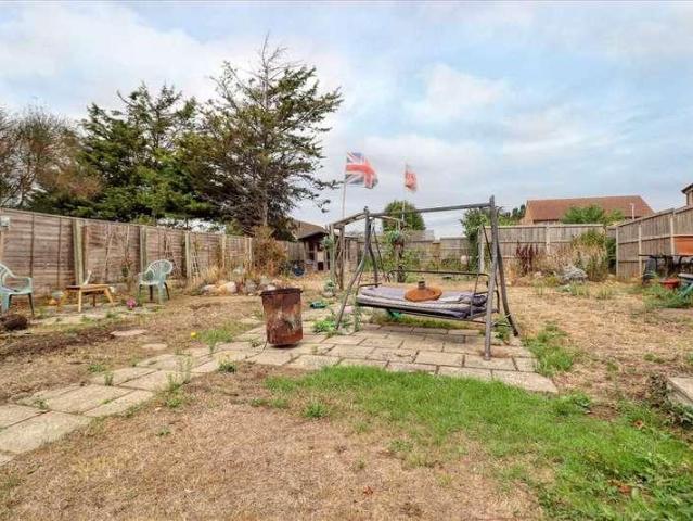 House for sale in Dale Hill, Essex