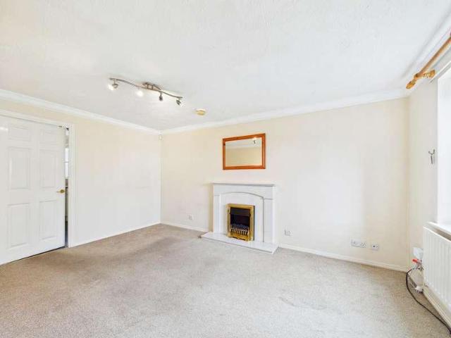 House for sale in Pontefract, West Yorkshire