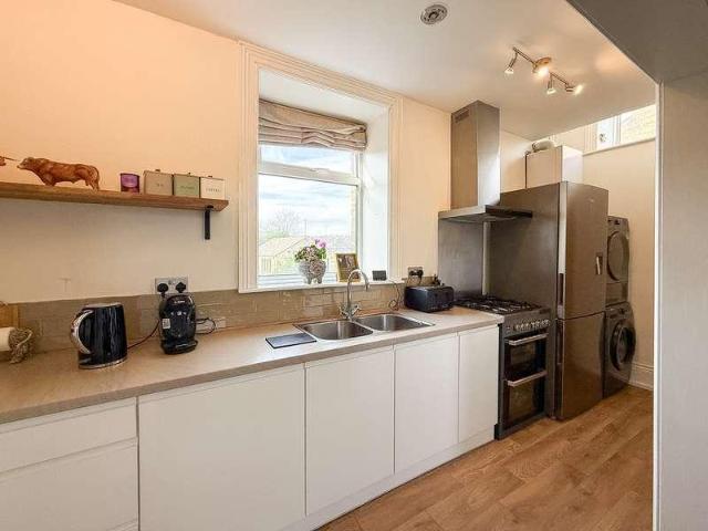 House for sale in Holme Valley, Honley
