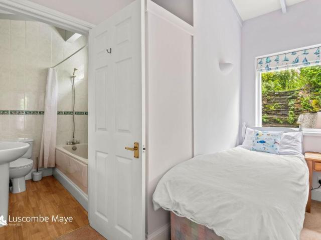 House for sale in Strode, Devon
