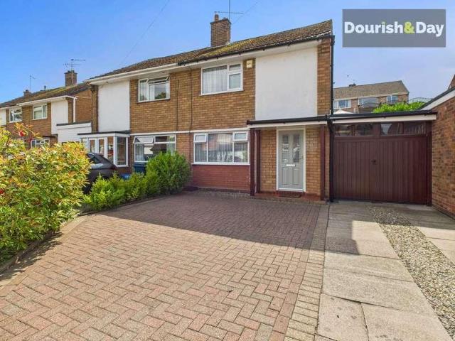 House for sale in Baswich, Staffordshire