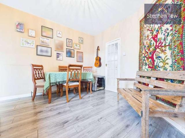 House for sale in Hawes Side, Blackpool