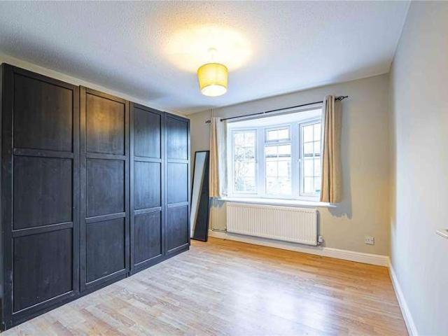 House for sale in Edlesborough, Buckinghamshire