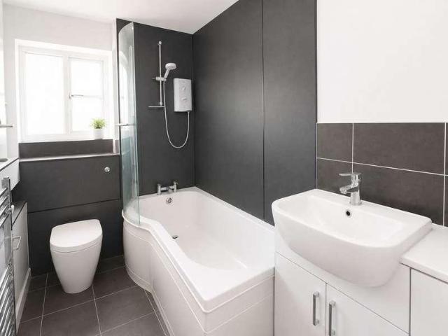 House for sale in Fenny Stratford, Milton Keynes