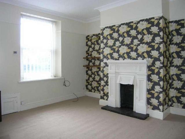 House for sale in Charlesworth, East Midlands