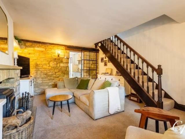 House for sale in Fossebridge, Gloucestershire