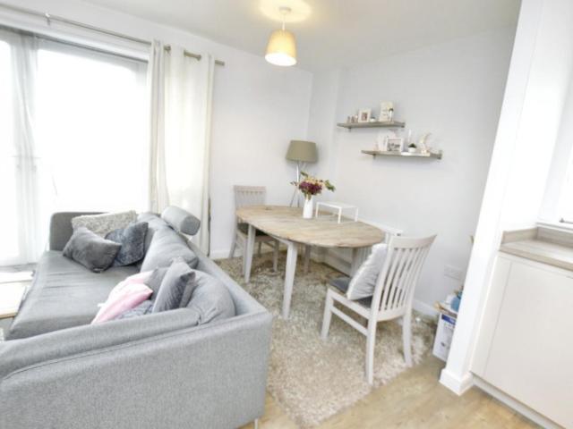 House for sale in Barking Riverside, Greater London