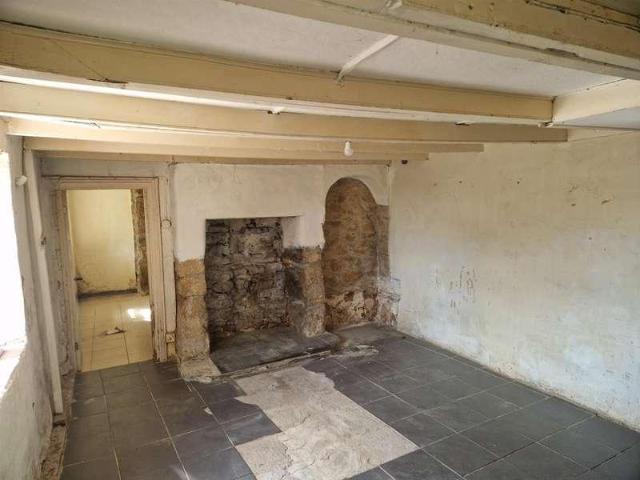 House for sale in Mount Ambrose, Cornwall