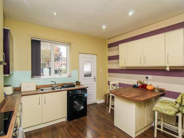 House for sale in Hopetown, Wakefield
